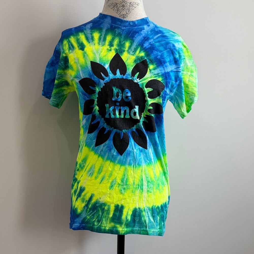 Gildan Tie-Dye 'Be Kind' Tee - Blue and Green